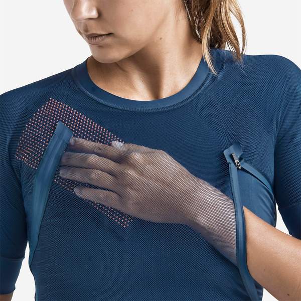 AEON COMPLETE TRAINING TOP